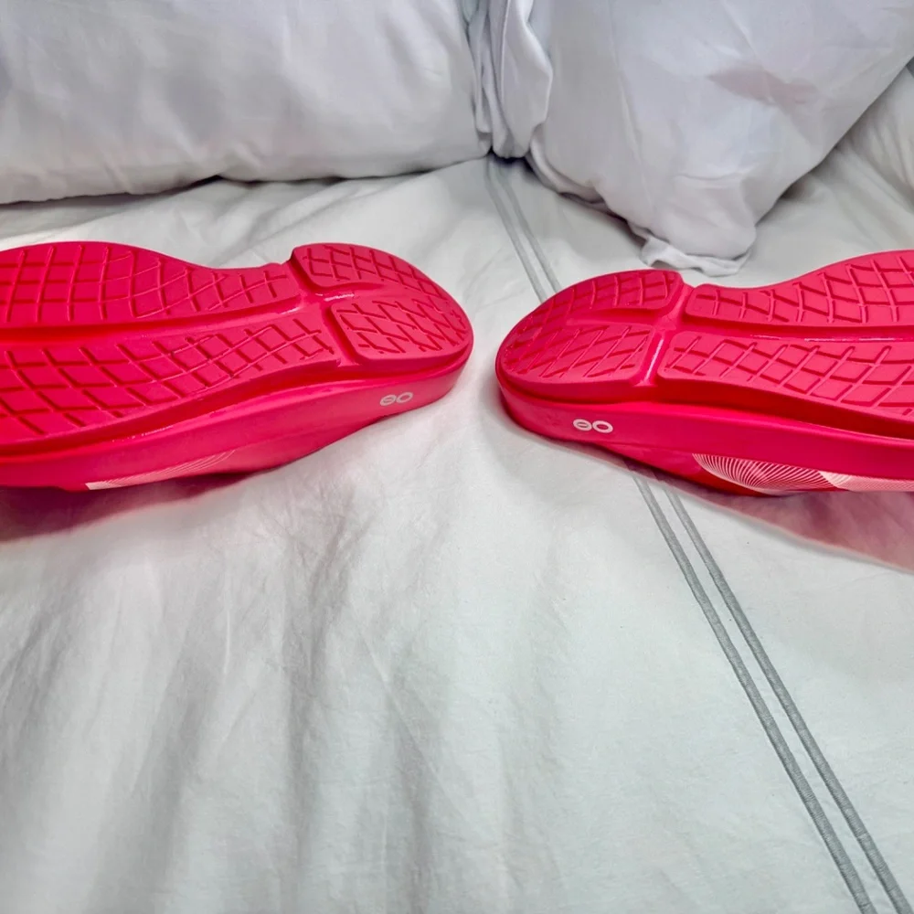 OOFOS OOAHH LIMITED SLIDE SANDAL - NEON BERRY BREEZE hot pink - Picture 7 of 7